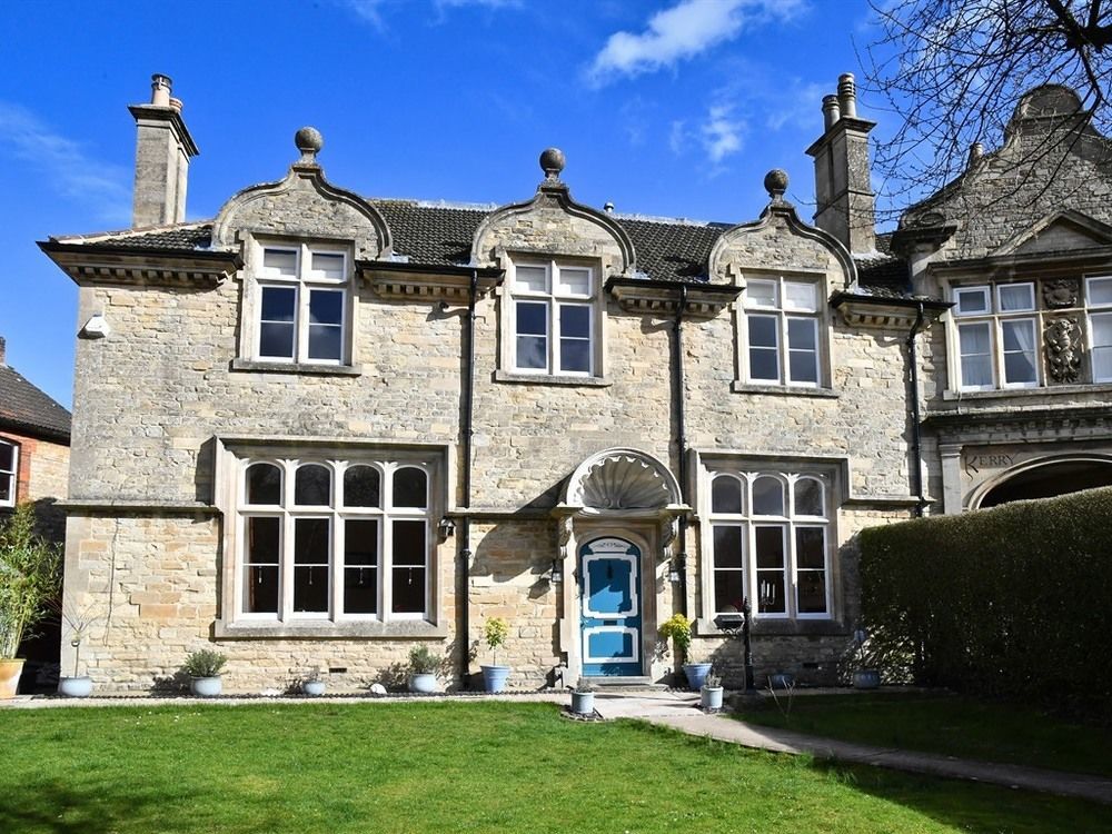 Heritage Bed And Breakfast Calne Exteriör bild