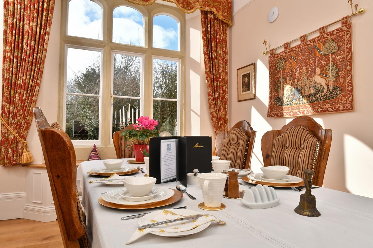 Heritage Bed And Breakfast Calne Exteriör bild